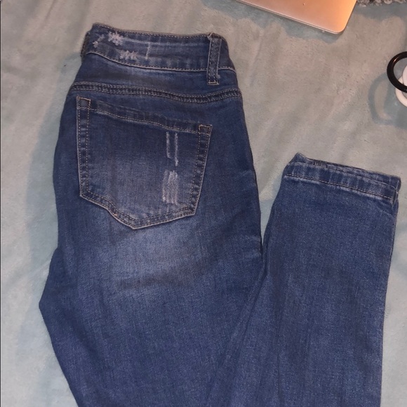 Forever 21 Skinny Jeans - Picture 3 of 3